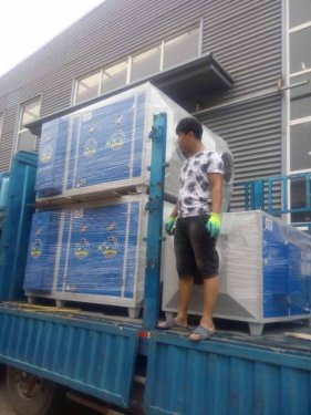 光氧催化設(shè)備如何達標使用